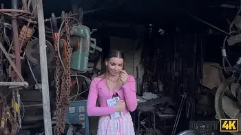 DEBT4k. Debt collector sneaked into Arina Shy’s house and roughly fucked her in the backyard