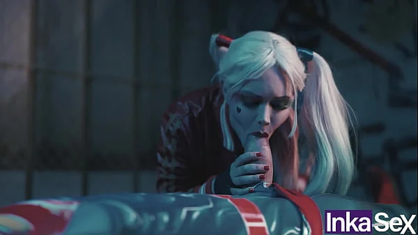 Superman destroza el ano a Harley Quinn y le hace un creampie en el ano.