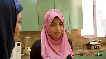 Arab Stepdaughter fucks white stepfather!