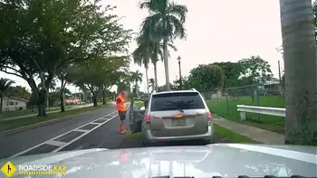 Roadside - Big titty Latina fucks her mechanic