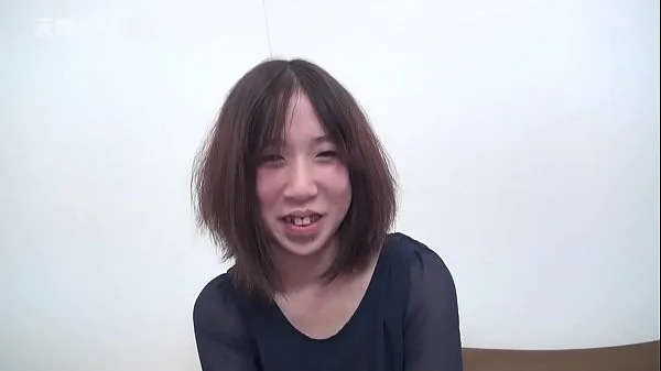 処女喪失 バイブの挿入経験あり生チンポはまだ？1