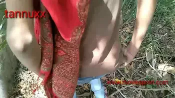 My hot girlfriend outdoor teen sex fucking pussy indian desi