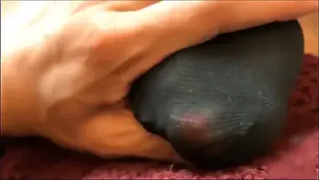 约啪可爱丝袜在校妹 开始脱个裤子都害羞 害羞有什么用最后还是抽插爆操 原版私拍 高清1080P完整版.mp4