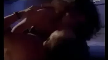 يسرا و محمود حميدة راكبها بيفشخها و بيغير عليها الاوضاع