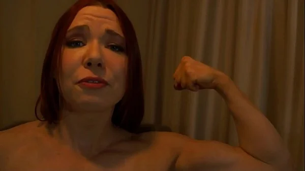 Bodybuilder Babe Gets Back at Bully