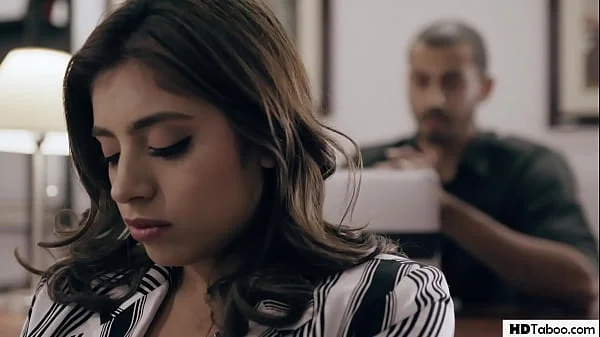 Ella Knox has fear of sex