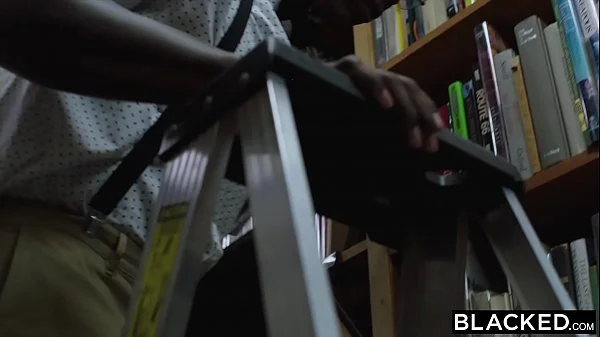 BLACKED This BBC queen finds black nerd with huge cock