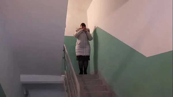 BBW with a anal plug in a fat ass runs on a treadmill, and then completely undresses in a public place. Fetish compilation.