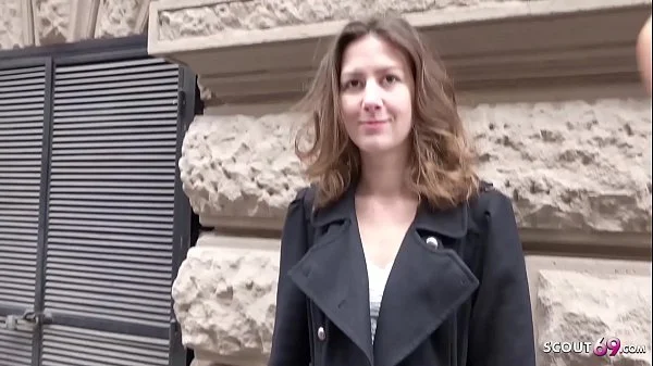 GERMAN SCOUT - Teen Alessandra bei Model Job Casting gefickt