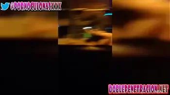 Me encontre con esta pareja FOLLANDO en la calle