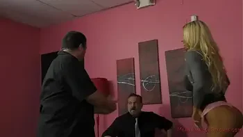 Courtney Works Her Way To The Top - Courtney Taylor