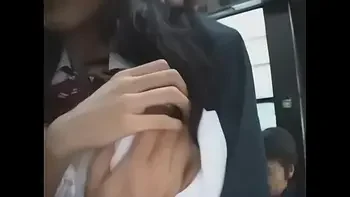 Japanese bus n°8 full