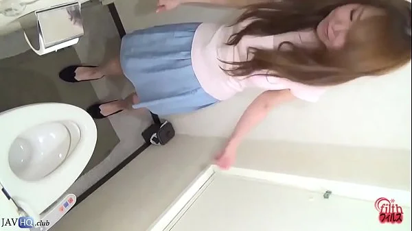 Cute Japanese Peeing