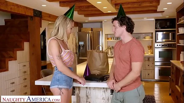 Naughty America - Katie Hunt (Gabbie) fucks her friend