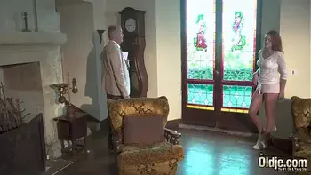 Real amateur teen happy to swallow cum and take facial