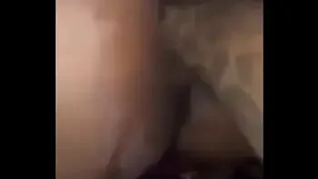 Surinaamse wordt gevuistneukt