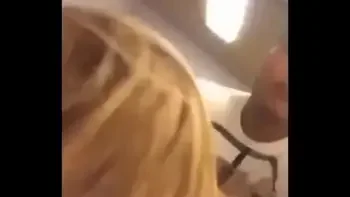 Секс в ночном клубе