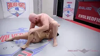 Nude Wrestling fight Song Lee vs Thor for oral pleasure