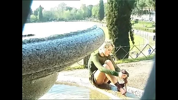 Julia 2004