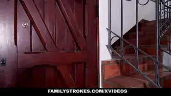 FamilyStrokes - Stepbro Hot Blonde (Kenzie Reeves) Into Fucking