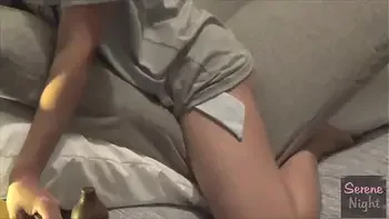 Semi-exaggerated pillow humping