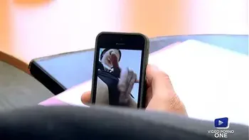 La secrétaire se fait baiser par son patron