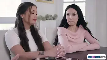 Couple has threesome with weddingplanner