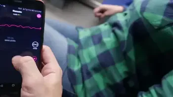 REMOTE CONTROL MY ORGASM IN THE TRAIN