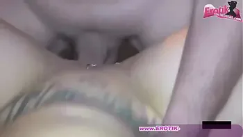 Deutsche Amateur Sexparty mit zwei sperma Teens die schlucken