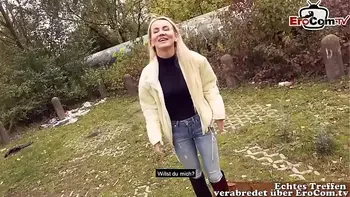 BERLIN NUTTE - Abgeschleppt auf der Straße beim EroCom Date zum Outdoor Sex POV