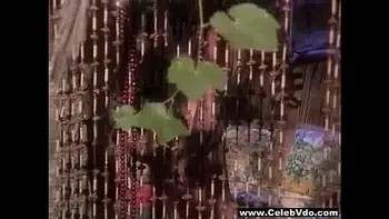 Jewel De Nyle stands for good cumming