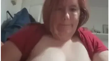 Bonceing Tits