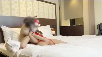 ハメ撮り性なる夜に裸リホンの痴女エロサンタと変態トtカイか乱れ合い種付け妊娠中出しフィニッシュ　個人撮影/素人/中出し/新年/ホリtー/holiday/まろちゃんねる