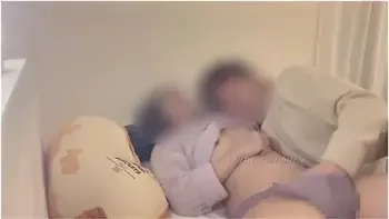 後ろから優しくおっはい触ったらえっちな気分になって奥まてカン突きされて大絶頂してしまう変態トm彼女