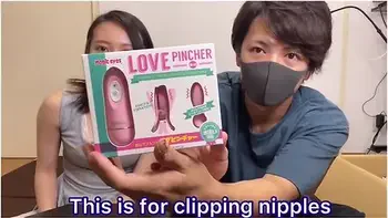 誕生日に大量のおもちゃ責め彼女の乳首やおマンコをいろんなハイフて潮吹き絶叫させました Japanese Amateur Homemade Adult Toys Orgasm - えむゆみカッフル