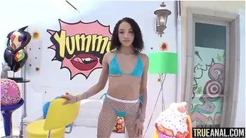 Alexis Tae Wants It Anally