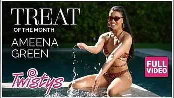 Gorgeous Ameena Green Poses And Shows Off Her Body Before Playing With Her Wet Pussy