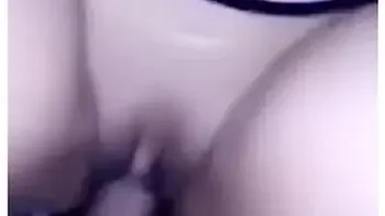 Le 2000 Coloured Girl Squirt