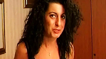 Hot Beautiful Brunette Girl Excited For Blowjob And Cumshot In Amateur Italian Sex