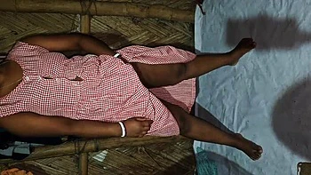 Desi Hot Village School Girl Fucking Hard with Paint Worker - Semadarling