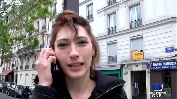 J'ai croisé Zara dans la rue, une nympho en manque qui va prendre ma bite