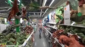 Vibrating panties while shopping - Public Fun with Monster Pub