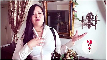 Dominatrix Mara Introduces A 22.5 Tentacle From Sinnovator [link In Comments]