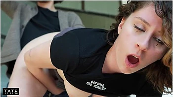 Little Arden In Teeny Slut Get Facial In Abandoned Place