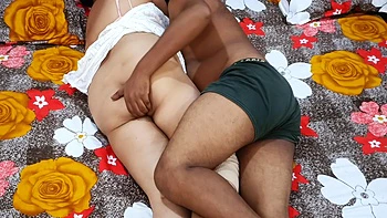 Bhabhi Muh Me Lo Naa Kha Jao Mere Lode Ko