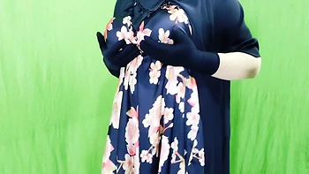 Indian Beautiful Village Housewife Having Sex In The Room - Clear Hindi Audio