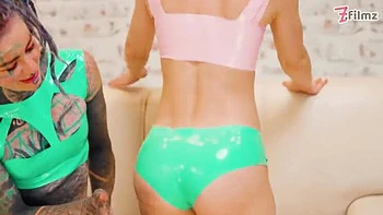 Latex Threesome Facesitting with Anuskatzz and Miss Flora - German Femdom Smothering