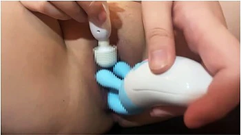 Chubby Married Womans Pussy Up For Those Who Love Her Pussy Up Messing Around Masturbation