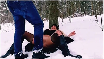 Jeny Smith, Red Fox And Naughty Lada - The Winter Forest