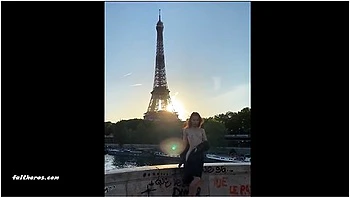 Would You Fuck Me Nude In Paris?